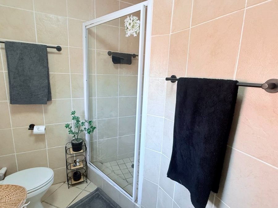 2 Bedroom Property for Sale in Windsor Park Eastern Cape